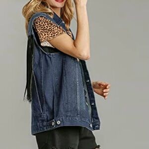 🤖 417. Umgee Denim Fringe Vest Medium – Western Boho Jean Sleeveless Jacket